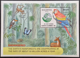 MALDIVES / YT BF 250 / FAUNE - OISEAU - PERROQUET - ARA MACAO / NEUF ** / MNH - Parrots
