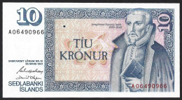 Iceland 10 Kronur 1981 AUNC - Iceland