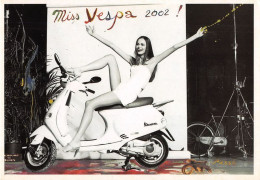 Miss VESPA 2002(SCAN RECTO VERSO)MA001 - Werbepostkarten