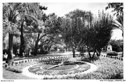 AOXP13-0874-ESPAGNE - LA CORUNA - Jardines De Méndez Nunez - Reloj Floral - La Coruña