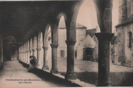 Y85687 - Frankreich - Donnemarie-en-Montois - Les Cloitres - Ca. 1935 - Donnemarie Dontilly