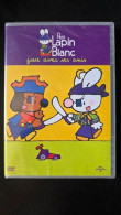 Petit Lapin Blanc Joue Avec Ses Amis - Sonstige & Ohne Zuordnung