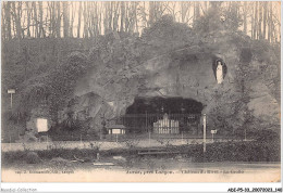 ADIP5-33-0445 - AUROS - Près LANGON - Château Du Rivet - La Grotte - Langon