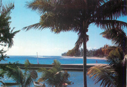 CPM Ile De La Reunion (France) Ocean Indien Le Port De Saint Gilles - Réunion