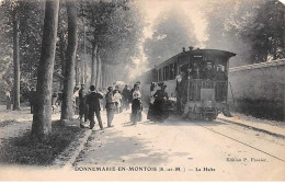 77 . N° 52412 . Donnemarie En Montois.la Halte . Tramway . Train - Donnemarie Dontilly