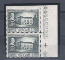 1957 VATICANO - N. 225a Capranica 35 Lire Ardesia Non Dentellato In Alto In Coppia Con Il Francobollo Normale, Firma A. - Varietà E Curiosità