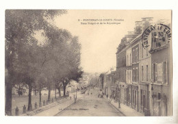 Fontenay Le Comte CPA Rues Turgot Et De La Republique - Fontenay Le Comte