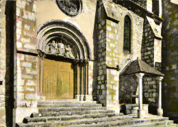 CPSM Donnemarie Dontilly (S Et M) L'Eglise Le Porche Et Le Pults - Donnemarie Dontilly
