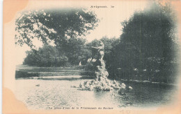 84 AVIGNON LA PIECE D EAU DE LA PROMENADE DU ROCHER - Avignon (Palais & Pont)