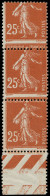 FRANCE Poste ** - 235, Bande De 3 Verticale, Piquage Horizontal Défectueux à Cheval, Signé, Un Timbre Plus Petit: 25c. S - Neufs