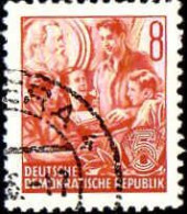 Rda Poste Obl Yv: 120 Mi:365 Etudiants & Karl Marx (TB Cachet Rond) - Karl Marx