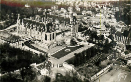 95* ECOUEN  Chateau  CPSM (petit Format)         MA82_0778 - Ecouen