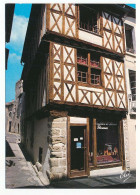 CPSM / CPM 10.5 X 15 Gironde LA REOLE Vieilles Maisons à Colombages - La Réole