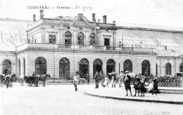 BELGIQUE - FLANDRE OCCIDENTALE - COURTRAI - STATION < ANIMATION DEVANT LA GARE - Kortrijk