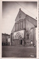 Delcampe - SAINT SEVER SUR ADOUR L'EGLISE  CPSM 9X14 TBE - Saint Sever