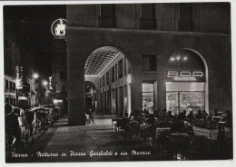 Delcampe - Mréf-J45, PARMA - NOCTURNE EN PLACE GARIBALDI ET RUE MAZZINI - Parma