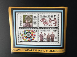 Tanzania 1988 Mi. Bl. 72 Overprint Surchargé 40th Anniversary Royal Wedding Queen Elizabeth Duke Edinburgh - Timbres
