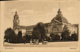 CPA Wiesbaden Bahnhof - Chiese E Cattedrali