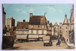 Delcampe - CPA 36 Indre - ISSOUDUN - Un Coin De La Places Des Marches - Issoudun