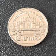 Thailand 5 Baht 2008 (BE2551) - Y# 219 - Tailandia