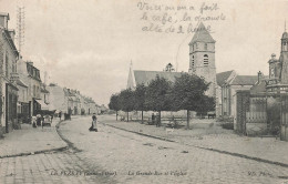 LE PERRAY - LA GRANDE RUE ET L'EGLISE - Le Perray En Yvelines