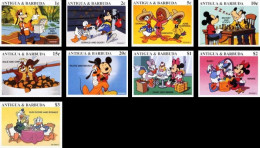 Antigua Bar. 1997, Walt Disney, 9val , IMPERFORATED - Disney