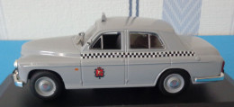 Série Taxi FSO Warszawa 223 ( Warsaw. 1965 ) 1/43 Eme Réf 1074 - Andere & Zonder Classificatie