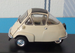 Velam Isetta ( 1957 ) Pot De Yaourt 1/43 Eme Réf 1089 - Andere & Zonder Classificatie