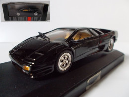 Macadam Lamborghini Diablo Noire  Echelle 1/43 En Boite Vitrine Et Surboite Carton - Andere & Zonder Classificatie