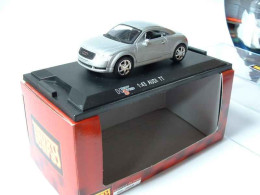 Tauxy Audi TT Grise  Echelle 1/43 En Boite Vitrine Et Surboite Carton - Andere & Zonder Classificatie