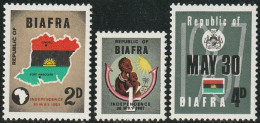THEMATIC FLAG:  MAP, FLAG And COAT Of ARMS   -   BIAFRA (NIGERIA) - Timbres