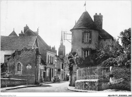AKAP9-1000-77 - DONNEMARIE-EN-MONTOIS - S-et-M -  La Porte De Provins - Donnemarie Dontilly