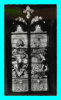 A934 / 957 18 - MEILLANT Chateau Vitrail De La Chapelle - Meillant
