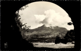 CPA Saint Pierre Martinique, Bergsicht, Montagne Pelée, Tunnel, Corbet, Schwarz-Weiß-Foto - Sonstige & Ohne Zuordnung