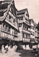 67 STRASBOURG VIEILLES MAISONS RUE DU BAIN AUX PLANTES - Strasbourg