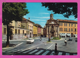 314095 / Italy > Emilia-Romagna > Reggio Nell'Emilia Emilia - Church Of Christ (Chiesa Del Cristo) Building Cars Cyclist - Chiese E Cattedrali