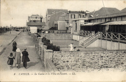 CPA Cayeux Le Casino Et Les Villas Du Centre - Cayeux Sur Mer