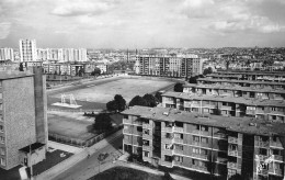 Delcampe - ¤¤  -   BAGNEUX   -  Vue Sur Le Stade         -   ¤¤ - Bagneux