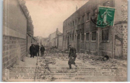 AY. -  Aspect D'une Rue Après Le Pillage Et L'incendie Du 12 Avril 1911. -  Carte Datée Du 10 Juillet 1911. -  Voir Scan - Ay En Champagne