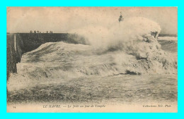 A851 / 247 76 - LE HAVRE La Jetée Un Jour De Tempete - Zonder Classificatie