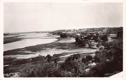 Delcampe - Niger - NIAMEY - Sous La Ville Européenne, Les 2 Bras Du Fleuve Niger - Ed. J. L. Fontanon 7 - Niger
