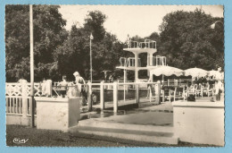 Delcampe - A027-2   CPSM   CHATEAUNEUF-en-THYMERAIS  (Eure Et Loir)  La Piscine   ++++++++ - Châteauneuf