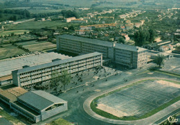 Delcampe - Cholet - Le Lycée Technique, Vue Aérienne, Stade - Edition Combier - Carte CIM Non Circulée - Cholet