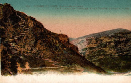 Delcampe - Gorges Du Loup (06) - Le Village De Gourdon Et Le Viaduc Du Loup - Gourdon