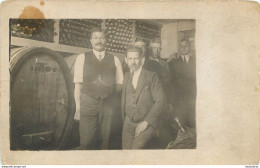 Delcampe - CARTE PHOTO ESSEN  UNE CAVE VOIR LE VERSO - Essen