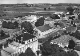 Delcampe - [-15%] FRANCE - Marcillac - Château Sarais - Toiture - Rue - Maison - Bâtiment - Village - Edit GABY - Carte Postale - Blaye