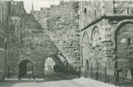 Delcampe - Maastricht 1961; Onder De Bogen - Gelopen. (Gebr. Simons - Ubach Over Worms) - Maastricht