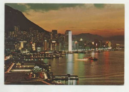 Delcampe - HONG KONG - Beautiful Dusk Scene Of Victoria  (2 Scans) - China (Hongkong)