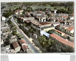 Delcampe - CPSM (Réf : O592) EN AVION AU-DESSUS 1 BAZAS (33 GIRONDE)  Vue Des Ramparts Et De La Porte Du Gisquet (2 CV Camionnette) - Bazas