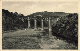 Delcampe - [-25%] BELGIQUE - Herbeumont S/Semois - Le Viaduc - Vue De Loin Sur Le Pont  - Carte Postale Ancienne - Virton